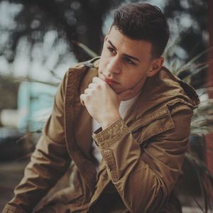 Meet your Posher, Devin